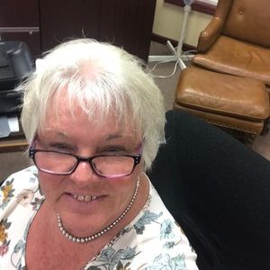 Meet your Posher, Brenda